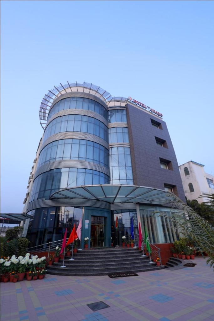 רישיקש Hotel The Amaris מראה חיצוני תמונה