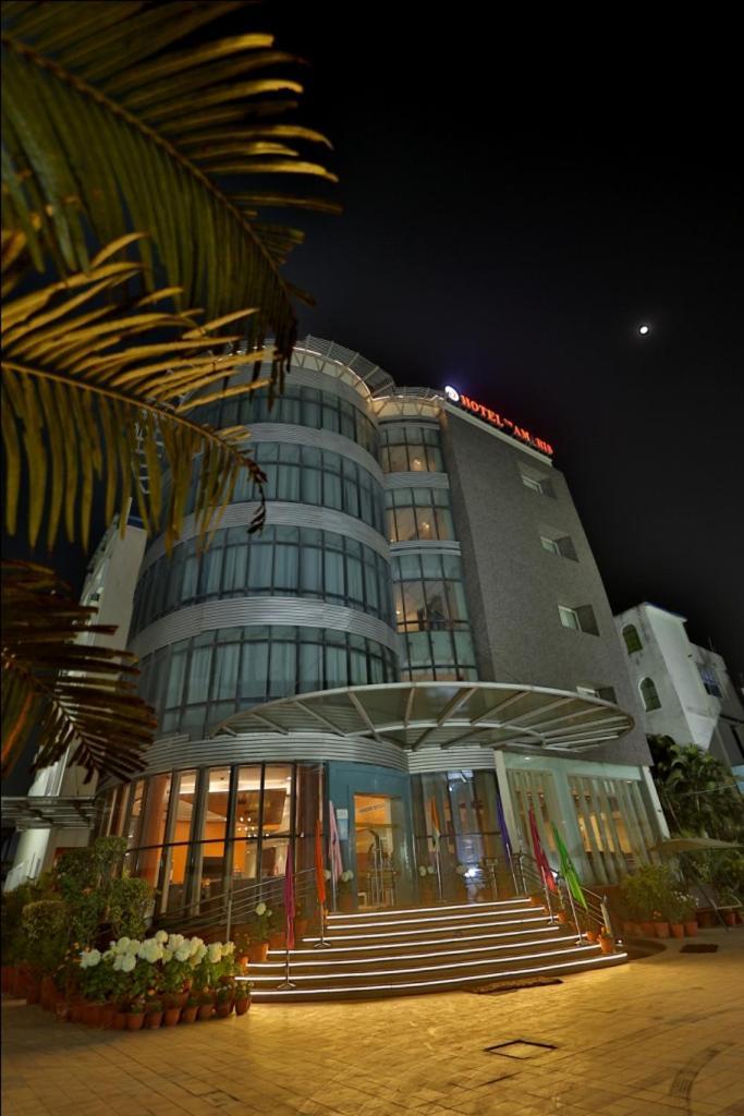 רישיקש Hotel The Amaris מראה חיצוני תמונה