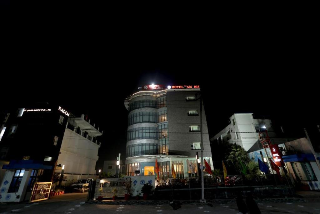 רישיקש Hotel The Amaris מראה חיצוני תמונה